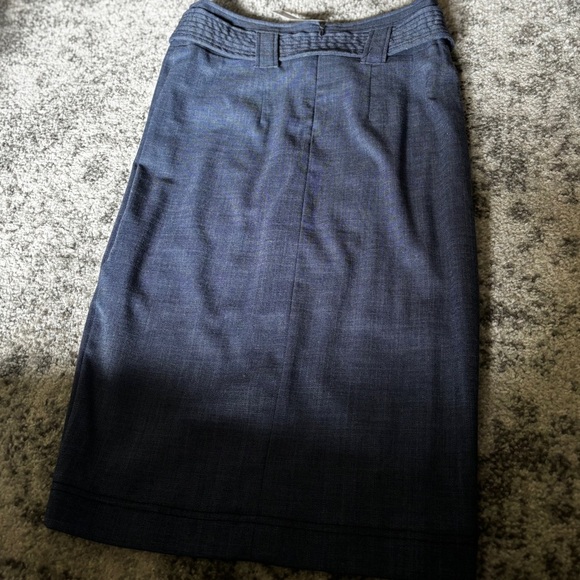 NWT New York & Company 7th Avenue Belted Button Front Skirt Blue Size: 4 - Picture 3 of 6